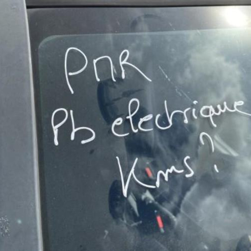 Calculateur moteur OPEL ASTRA G Photo n°13