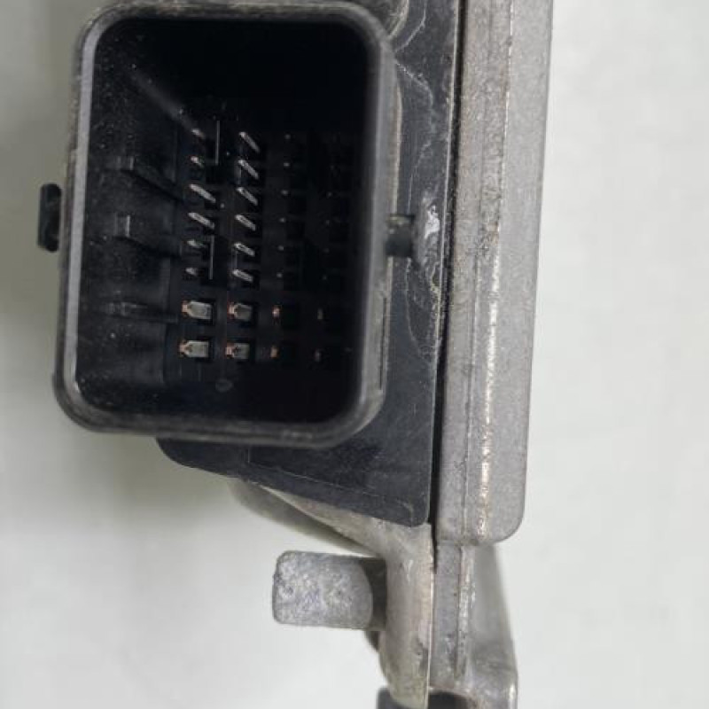 Calculateur moteur CITROEN C8 Photo n°4