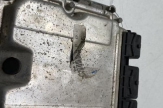 Calculateur moteur CITROEN C8