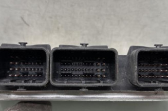 Calculateur moteur PEUGEOT 206