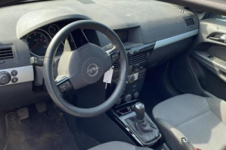 Calculateur moteur OPEL ASTRA H