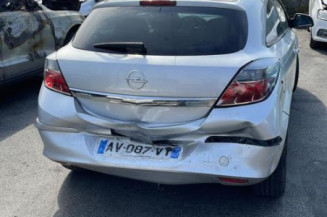 Calculateur moteur OPEL ASTRA H