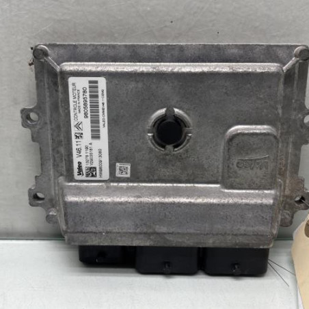 Calculateur moteur PEUGEOT 208 1 Photo n°1