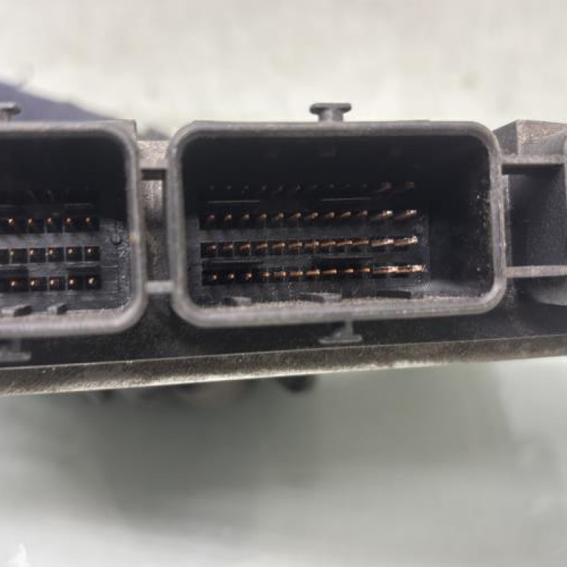 Calculateur moteur CITROEN C3 1 Photo n°3