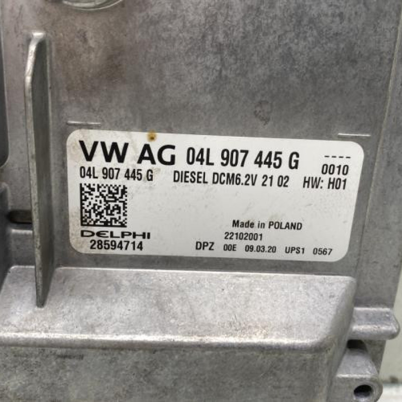 Calculateur moteur SEAT ATECA Photo n°3