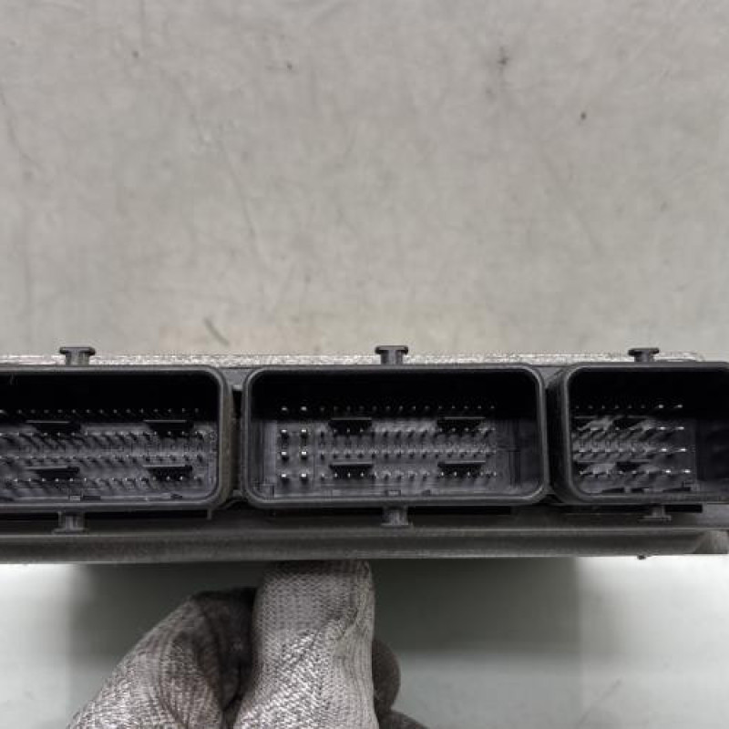 Calculateur moteur NISSAN QASHQAI 1 Photo n°3