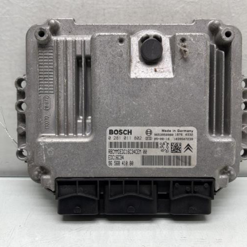 Calculateur moteur CITROEN XSARA PICASSO Photo n°1
