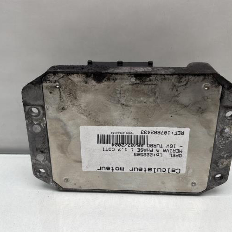 Calculateur moteur OPEL MERIVA A Photo n°3