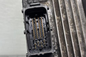 Calculateur moteur OPEL MERIVA A