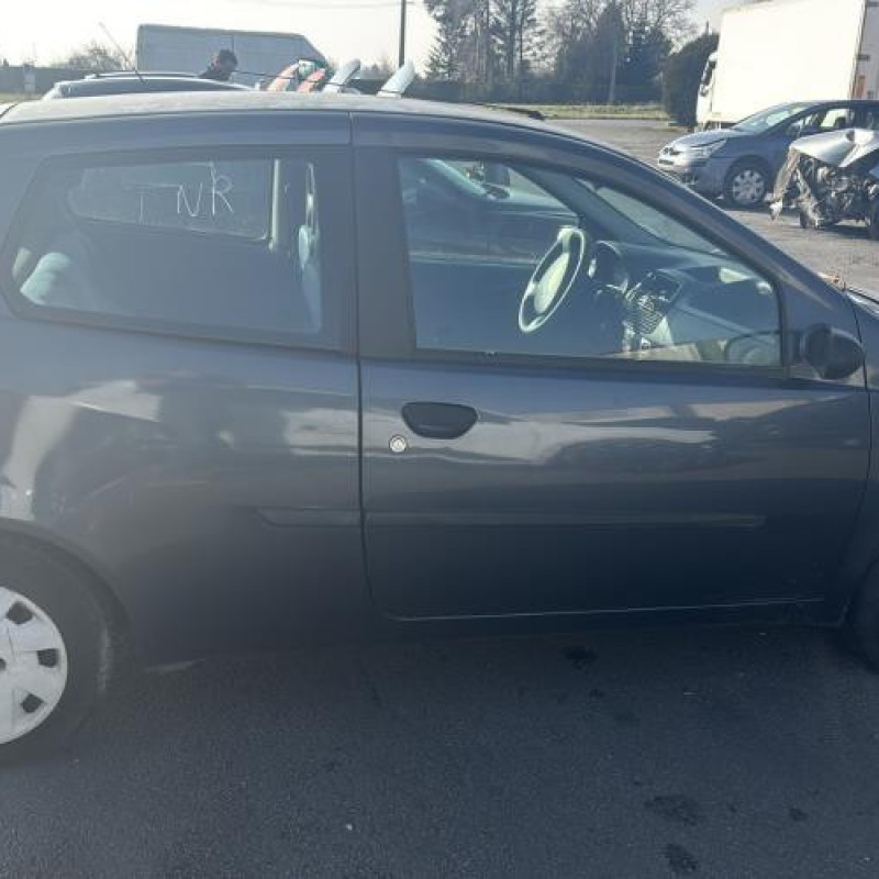 Aile avant gauche FIAT PUNTO 2 Photo n°11