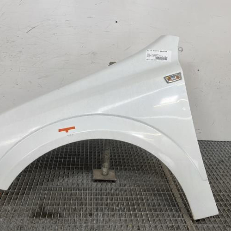 Aile avant gauche OPEL ASTRA H Photo n°1