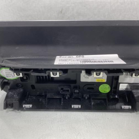 Ecran GPS PEUGEOT 2008 2