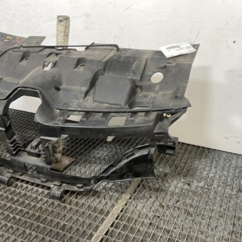 Armature avant, Masque avant RENAULT MEGANE 4 Photo n°3