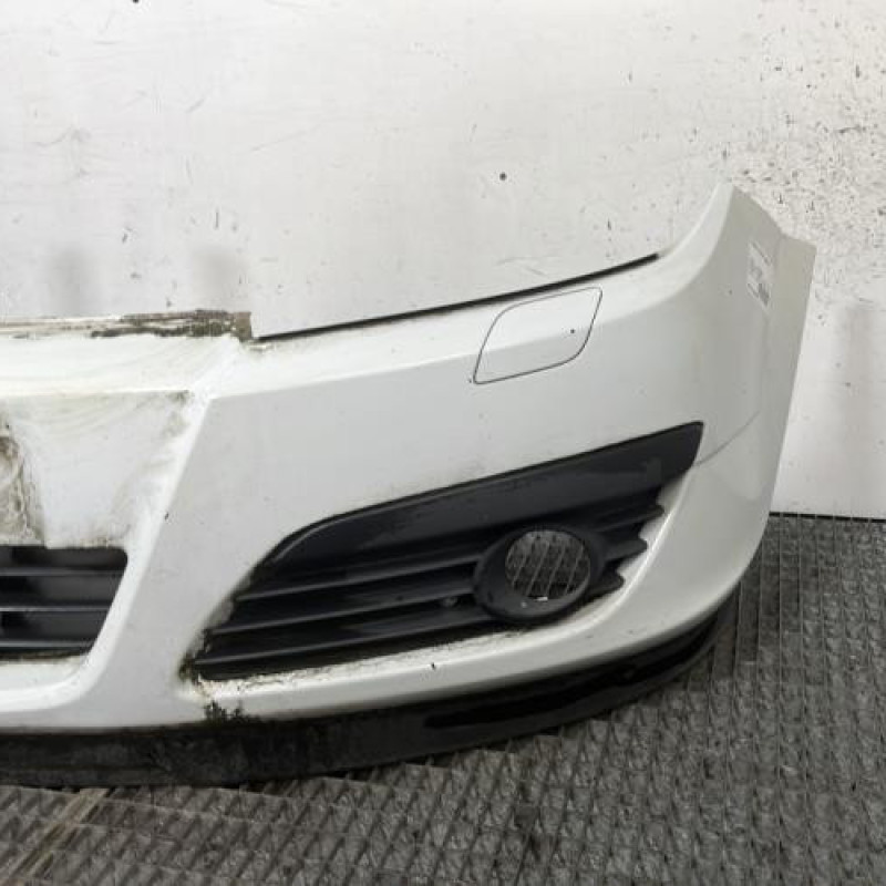 Pare choc avant OPEL ASTRA H Photo n°3