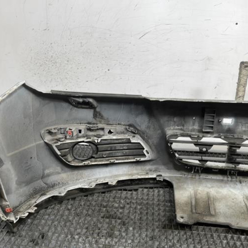 Pare choc avant OPEL ASTRA H Photo n°6