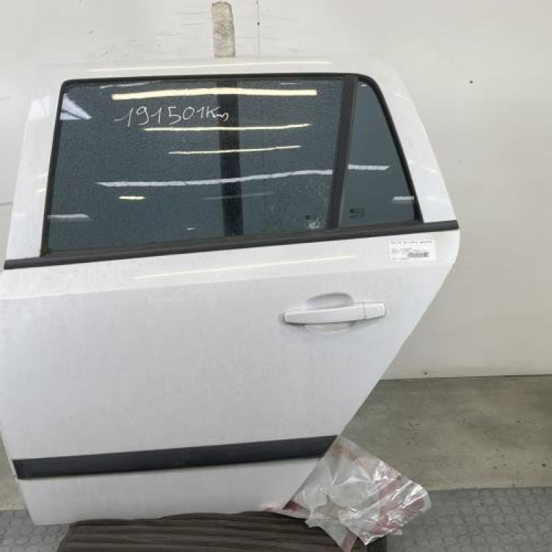 Porte arriere gauche OPEL ASTRA H Photo n°1