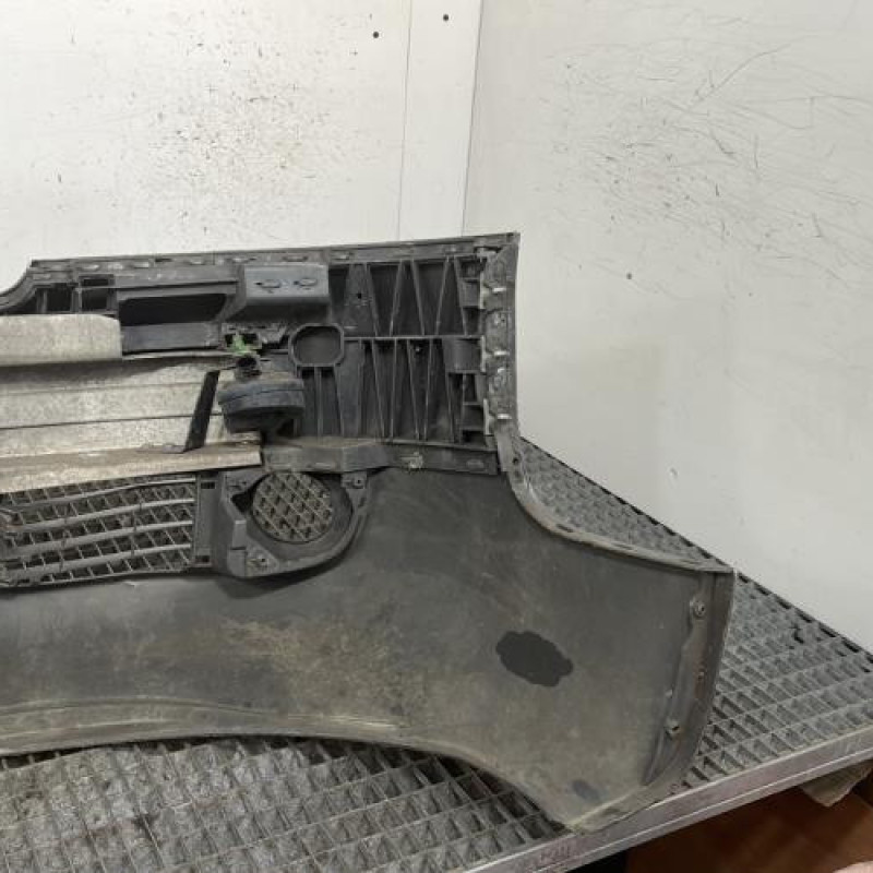 Pare choc avant AUDI A6 2 Photo n°4