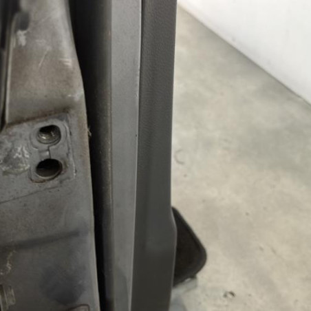 Porte avant droit VOLKSWAGEN GOLF 5