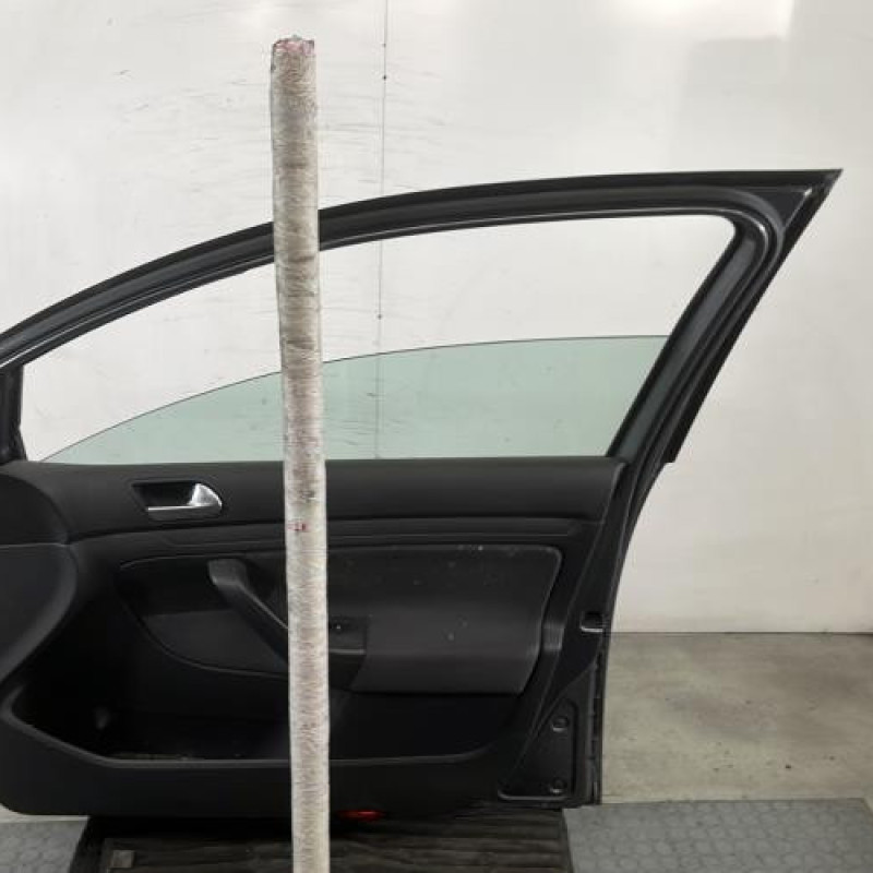 Porte avant droit VOLKSWAGEN GOLF 5 Photo n°5