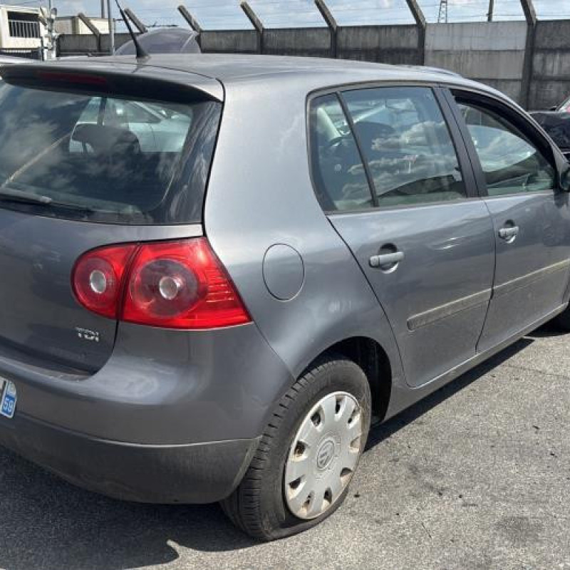 Porte avant droit VOLKSWAGEN GOLF 5 Photo n°8