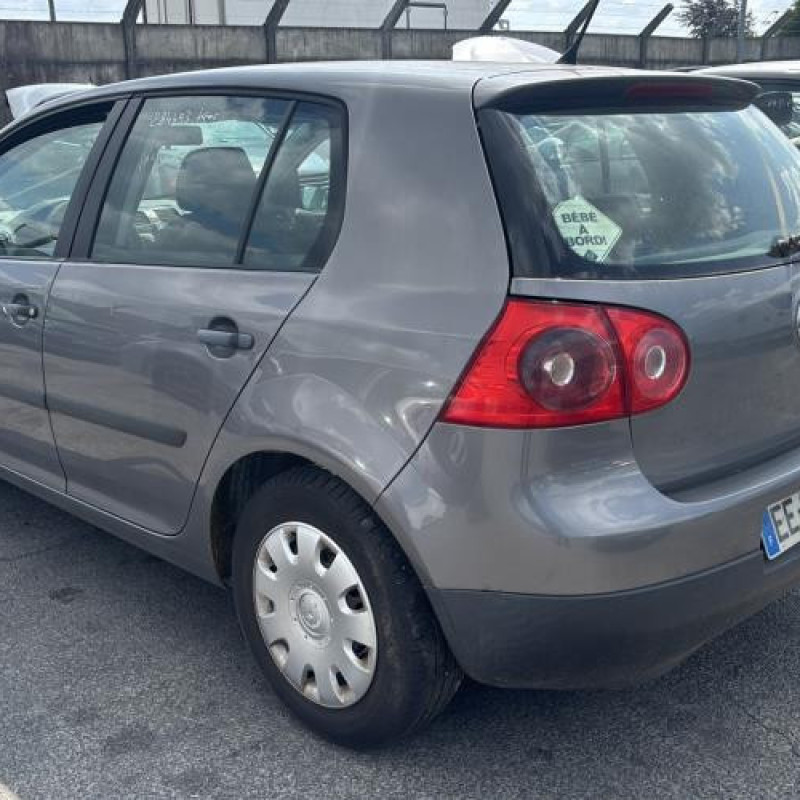 Porte avant droit VOLKSWAGEN GOLF 5 Photo n°9