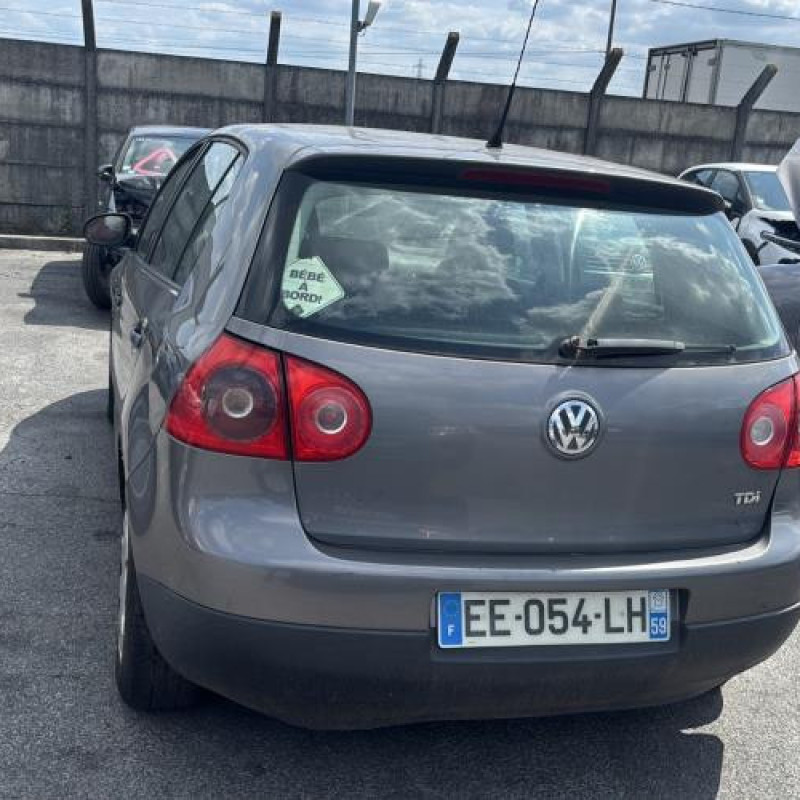 Porte avant droit VOLKSWAGEN GOLF 5 Photo n°10
