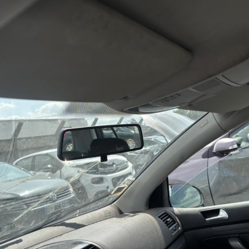 Porte avant droit VOLKSWAGEN GOLF 5 Photo n°19