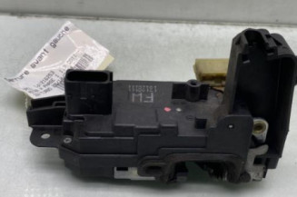 Serrure avant gauche OPEL ASTRA H