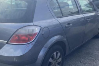 Serrure avant gauche OPEL ASTRA H