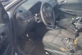 Serrure avant gauche OPEL ASTRA H