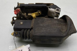 Serrure avant gauche RENAULT EXPRESS