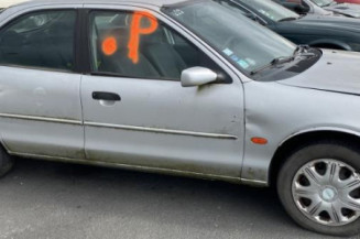 Serrure avant gauche FORD MONDEO 1