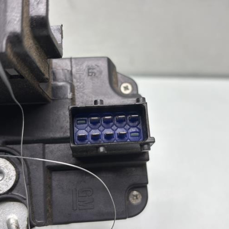 Serrure avant gauche NISSAN PRIMASTAR 1 Photo n°3