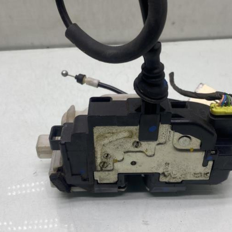 Serrure avant gauche KIA CEE-D 1 Photo n°3