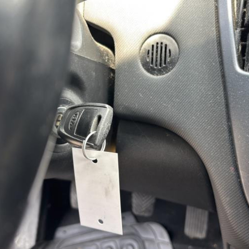 Serrure avant gauche KIA CEE-D 1 Photo n°12