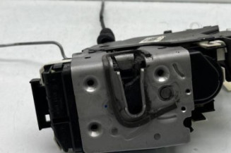 Serrure avant gauche MERCEDES CLASSE C 204