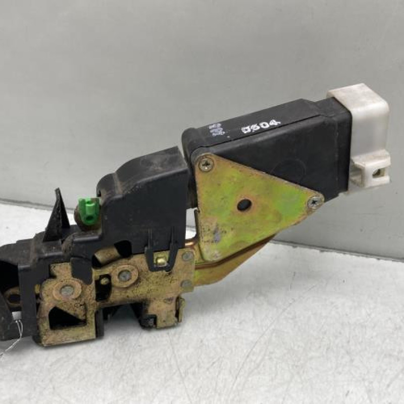 Serrure avant gauche MITSUBISHI SPACE STAR 2 Photo n°3