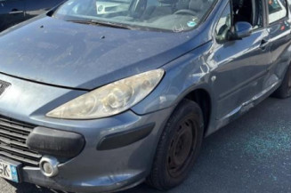Serrure avant gauche PEUGEOT 307