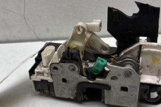 Serrure avant gauche DODGE CALIBER