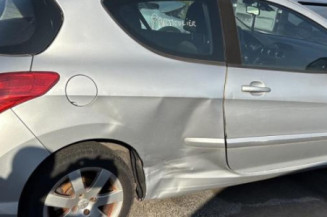 Serrure avant gauche PEUGEOT 308 1