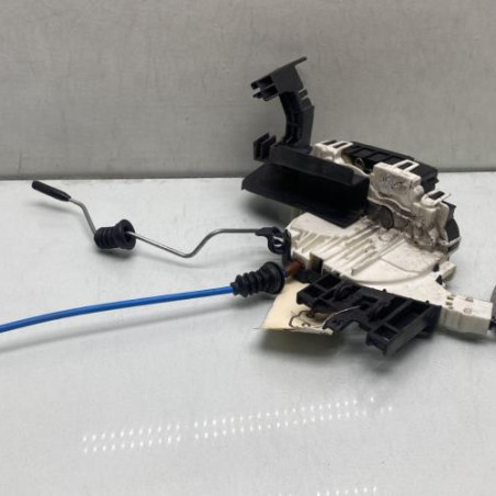 Serrure avant gauche MERCEDES CLASSE A 176
