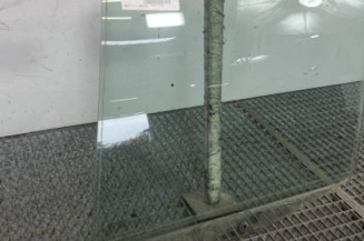 Vitre arriere gauche PEUGEOT 106