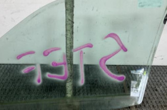 Vitre avant droit RENAULT CLIO 2