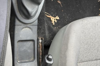 Vitre avant gauche DACIA LOGAN 1