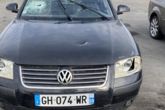Aile avant droit VOLKSWAGEN PASSAT 4