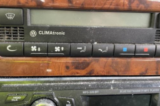 Aile avant droit VOLKSWAGEN PASSAT 4