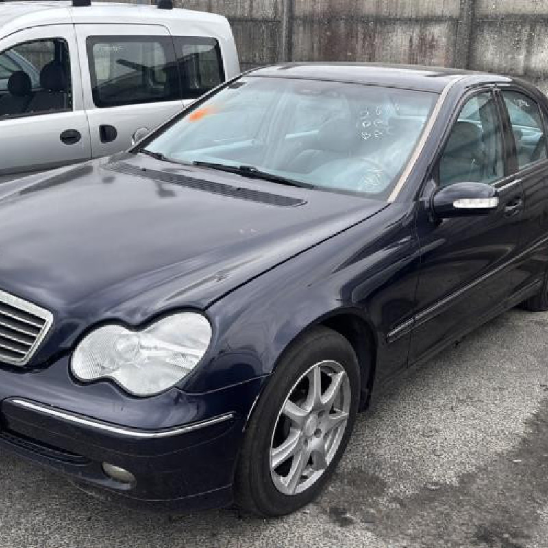 Aile avant gauche MERCEDES CLASSE C 203 Photo n°5
