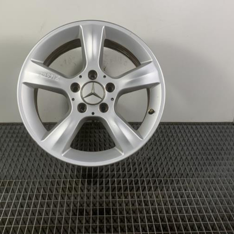 Jante MERCEDES CLASSE C 203 COUPE SPORT Photo n°1