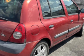 Aile avant gauche RENAULT CLIO 2