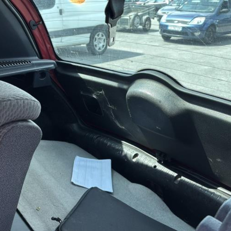 Aile avant gauche RENAULT CLIO 2 Photo n°20